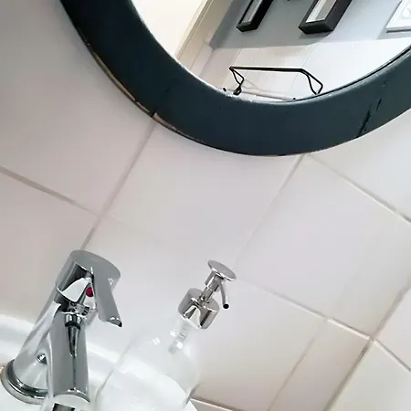 Postaláda Apartman