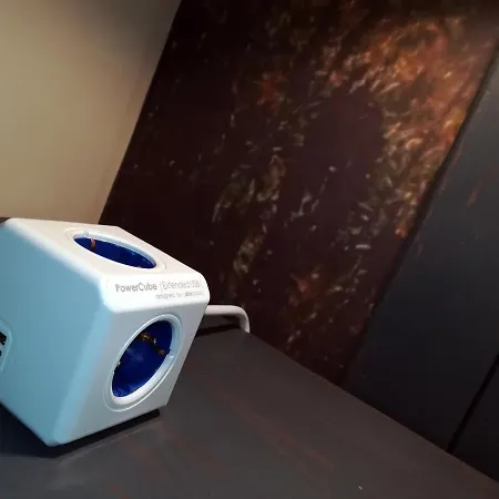 Postalada Vendeghaz * Salfold