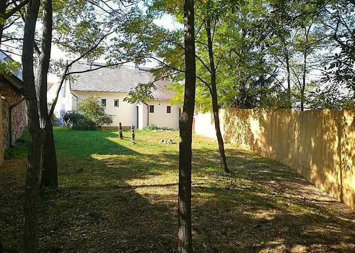 Postalada Vendeghaz Apartment